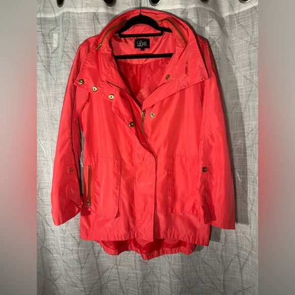 LUiI RAIN Coat Beautiful salmon/coral in color size large - Picture 5 of 15